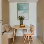 Magnificent Apartment -1Br-4P- Canal Saint-Martin