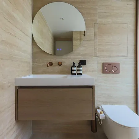 Appartamento Magnificent -1br-4p- Canal Saint-martin Parigi